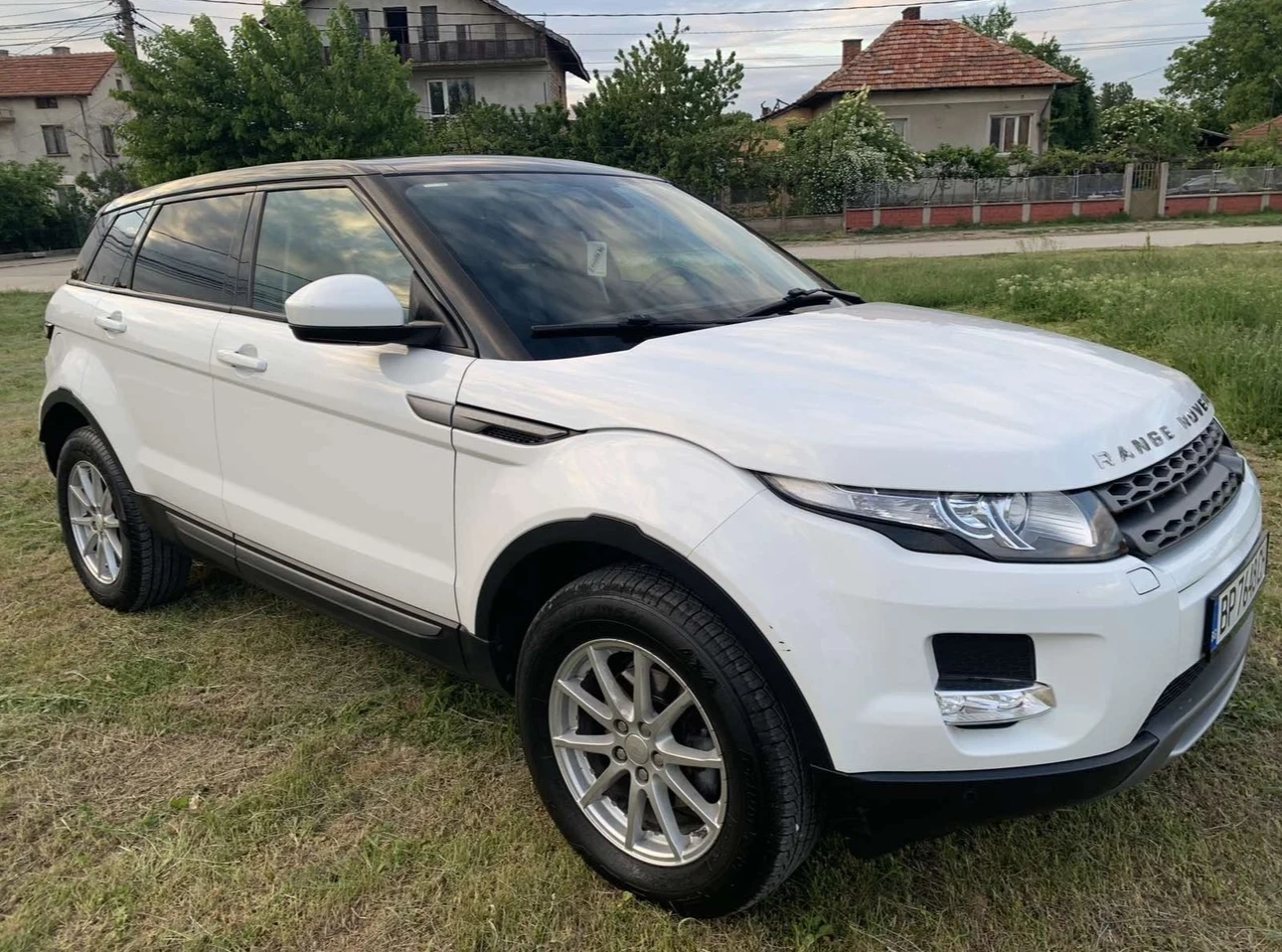 Land Rover Range Rover Evoque  TD4 2.2D 150к.с. - изображение 2