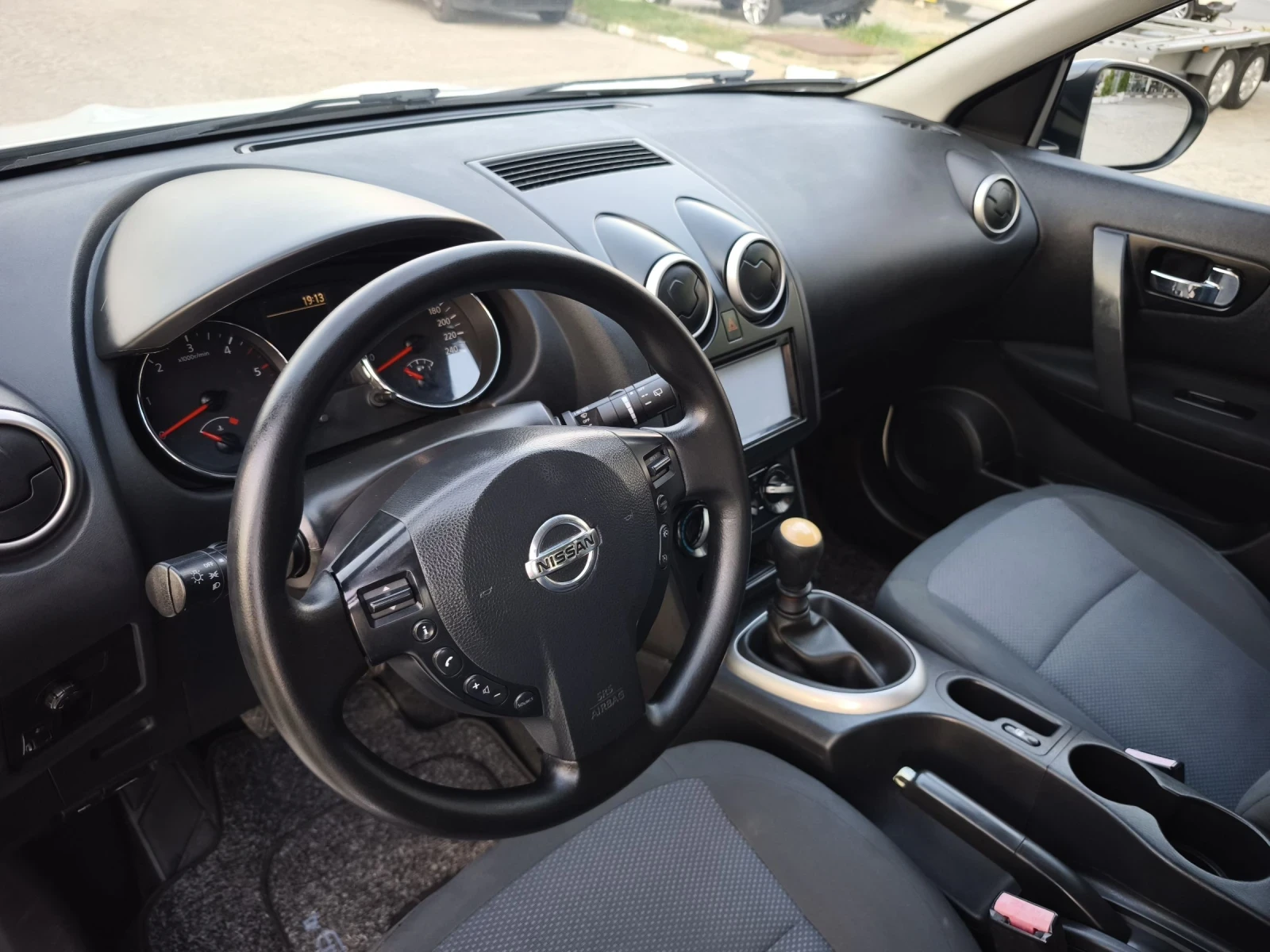 Nissan Qashqai 1.5dci 110kc НАВИ !! - изображение 7