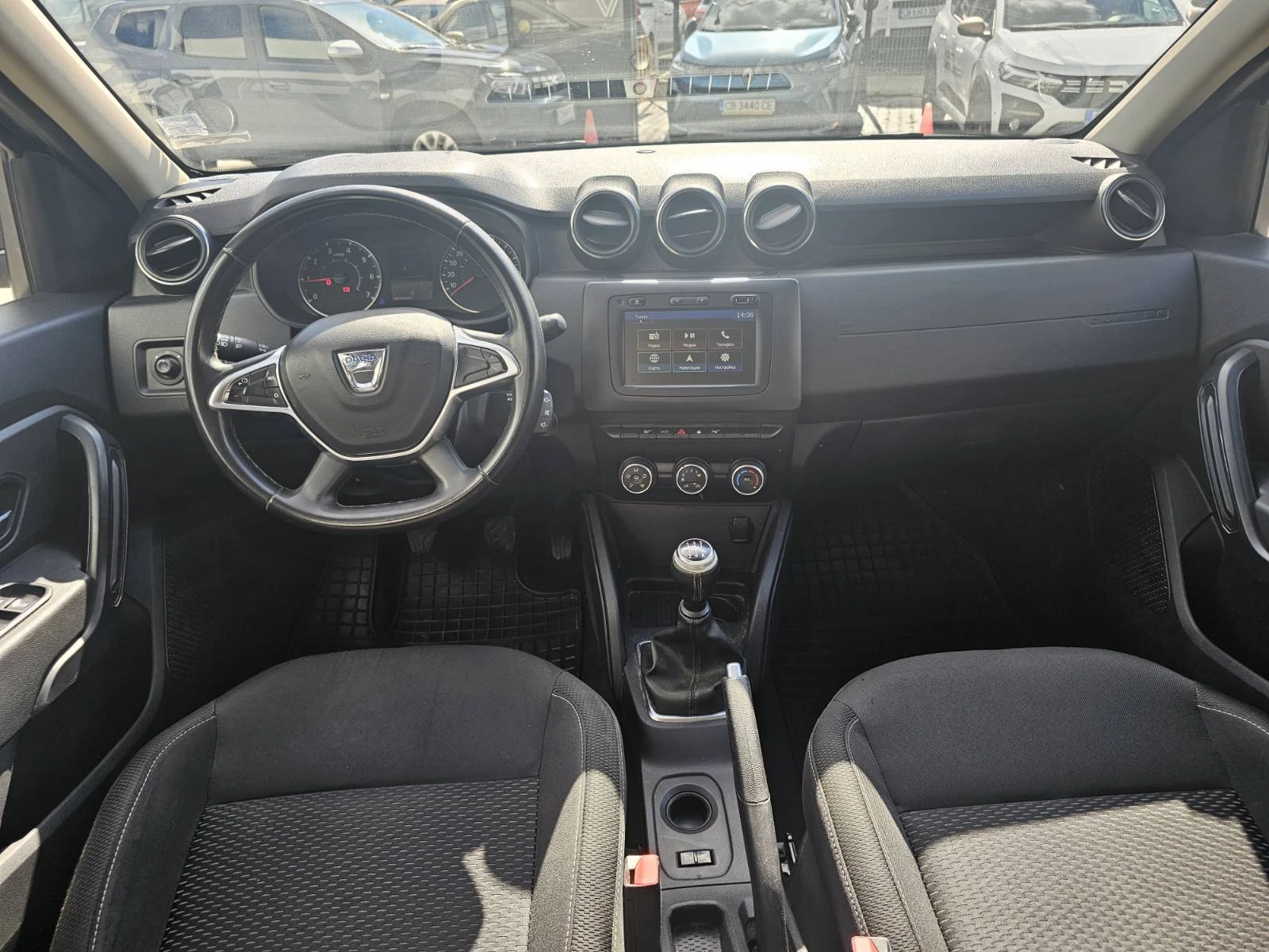 Dacia Duster 1.6 TCe 115hp LPG* 4x2 - изображение 7