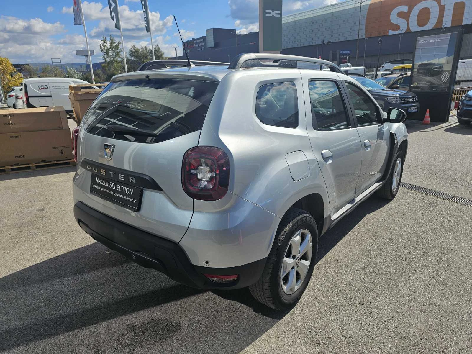 Dacia Duster 1.6 TCe 115hp LPG* 4x2 - изображение 5