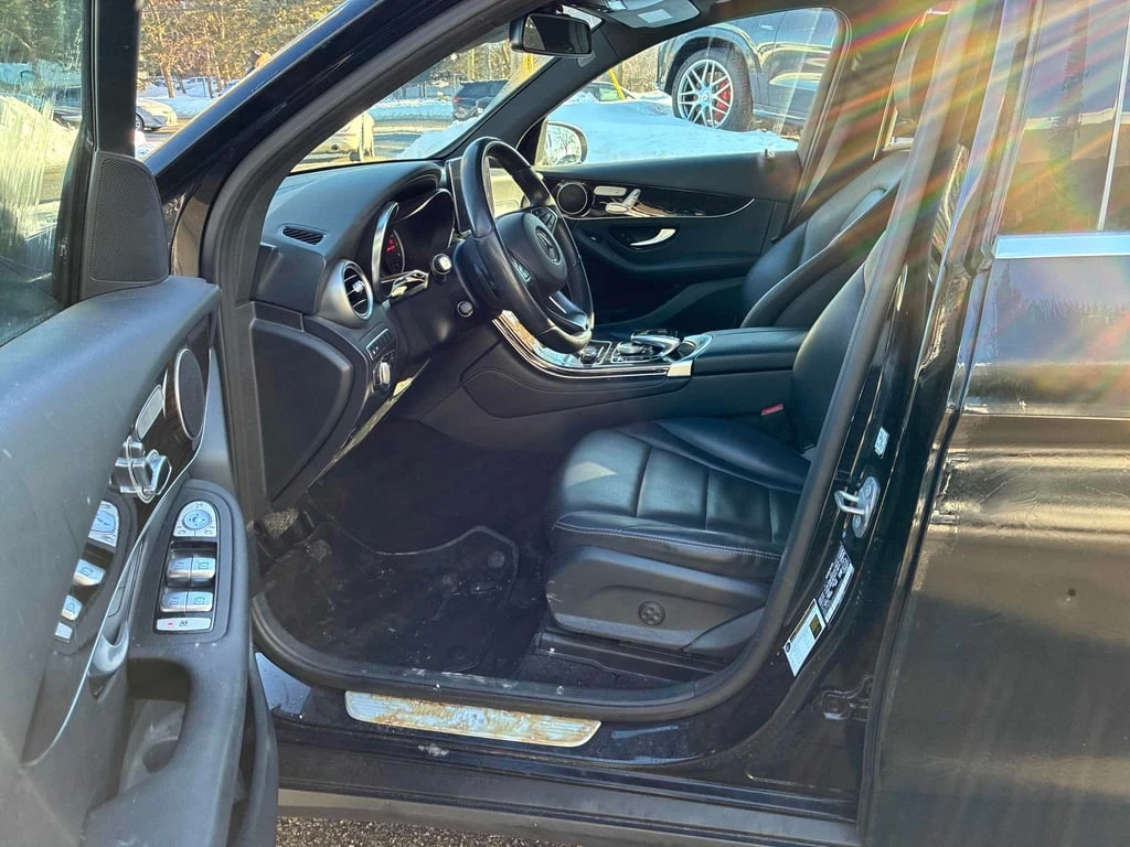 Mercedes-Benz GLC 300 * CARFAX *  ПОДГРЕВИ* ШИБИДАХ - изображение 7