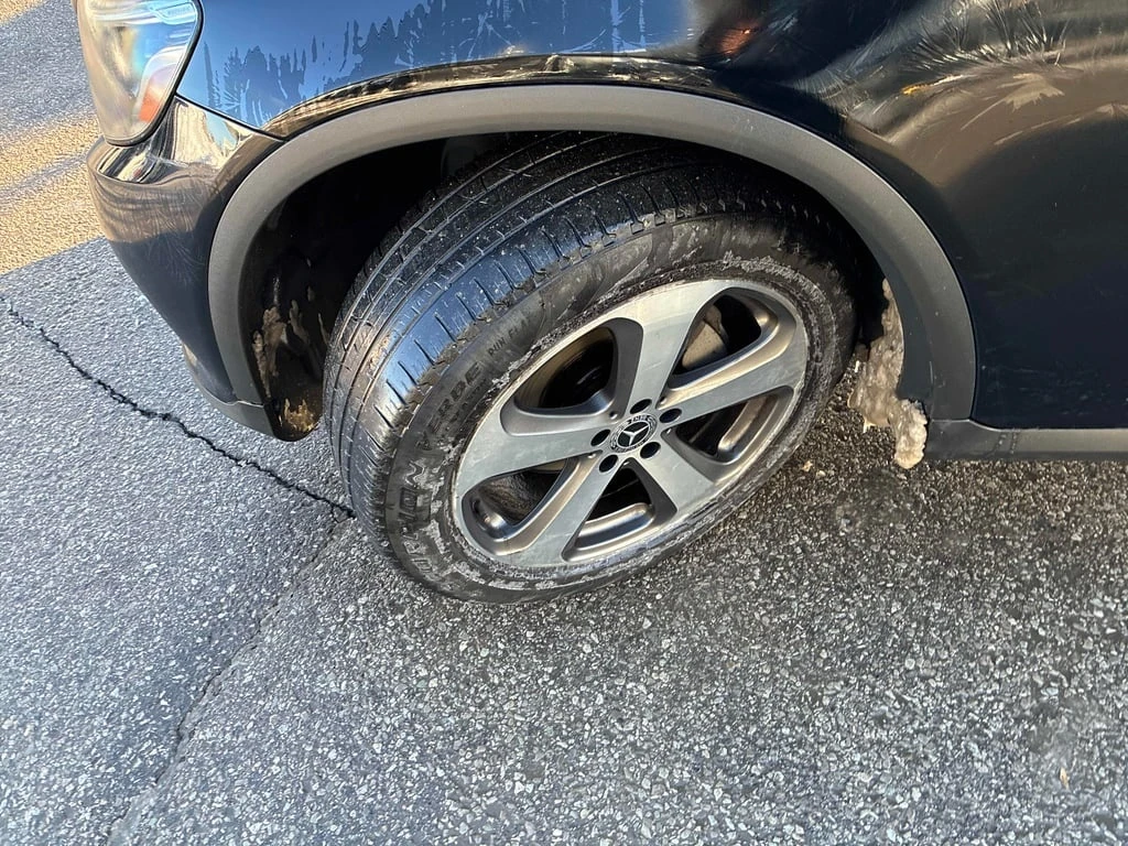 Mercedes-Benz GLC 300 * CARFAX *  ПОДГРЕВИ* ШИБИДАХ - изображение 6