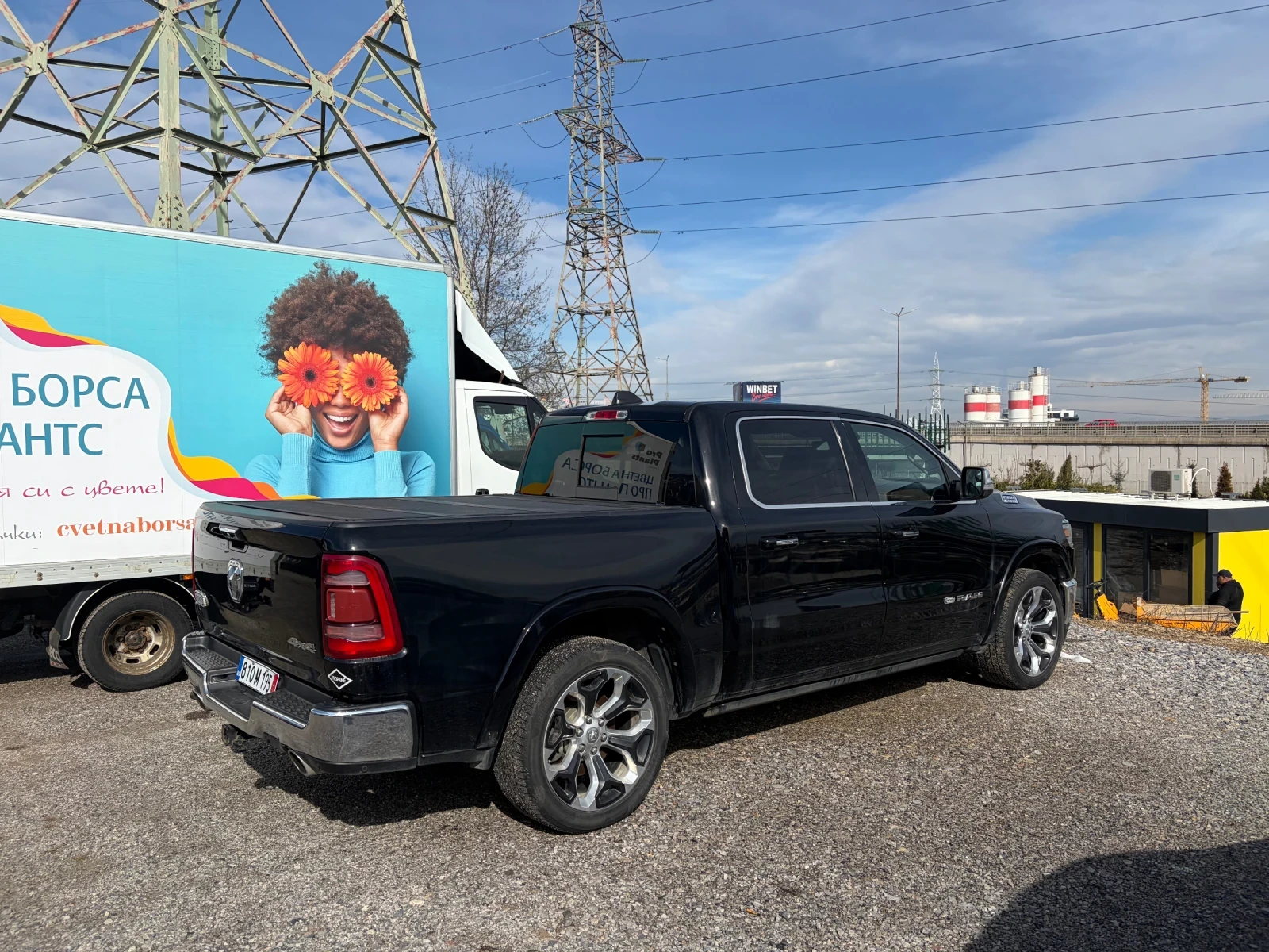 Dodge RAM 1500 5.7 LongHorn ГАЗ, снимка 4 - Автомобили и джипове - 53567461