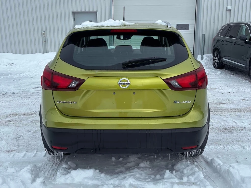 Nissan Qashqai AWD CVT  CARFAX - изображение 4