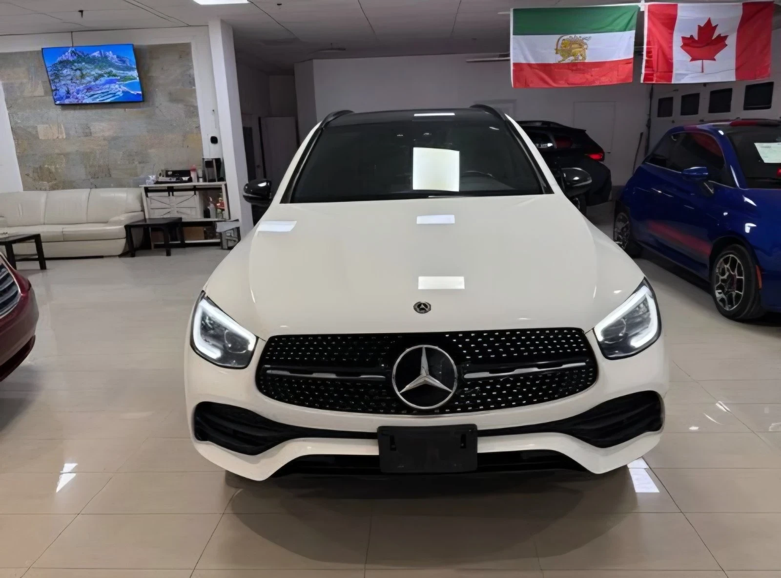 Mercedes-Benz GLC 300 AMG* Digital, снимка 2 - Автомобили и джипове - 54194059