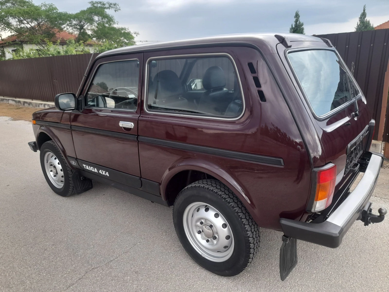 Lada Niva 4х4 1.7 i Газ, снимка 6 - Автомобили и джипове - 54742505