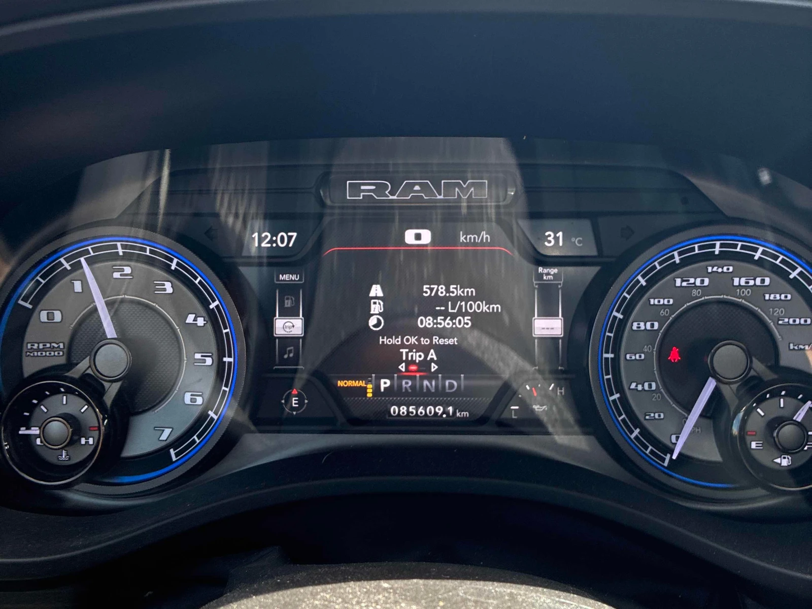 Dodge RAM 1500 * Limited * АВТОКРЕДИТ БЕЗ ПЪРВОНАЧАЛНА ВНОСКА* , снимка 8 - Автомобили и джипове - 55988459