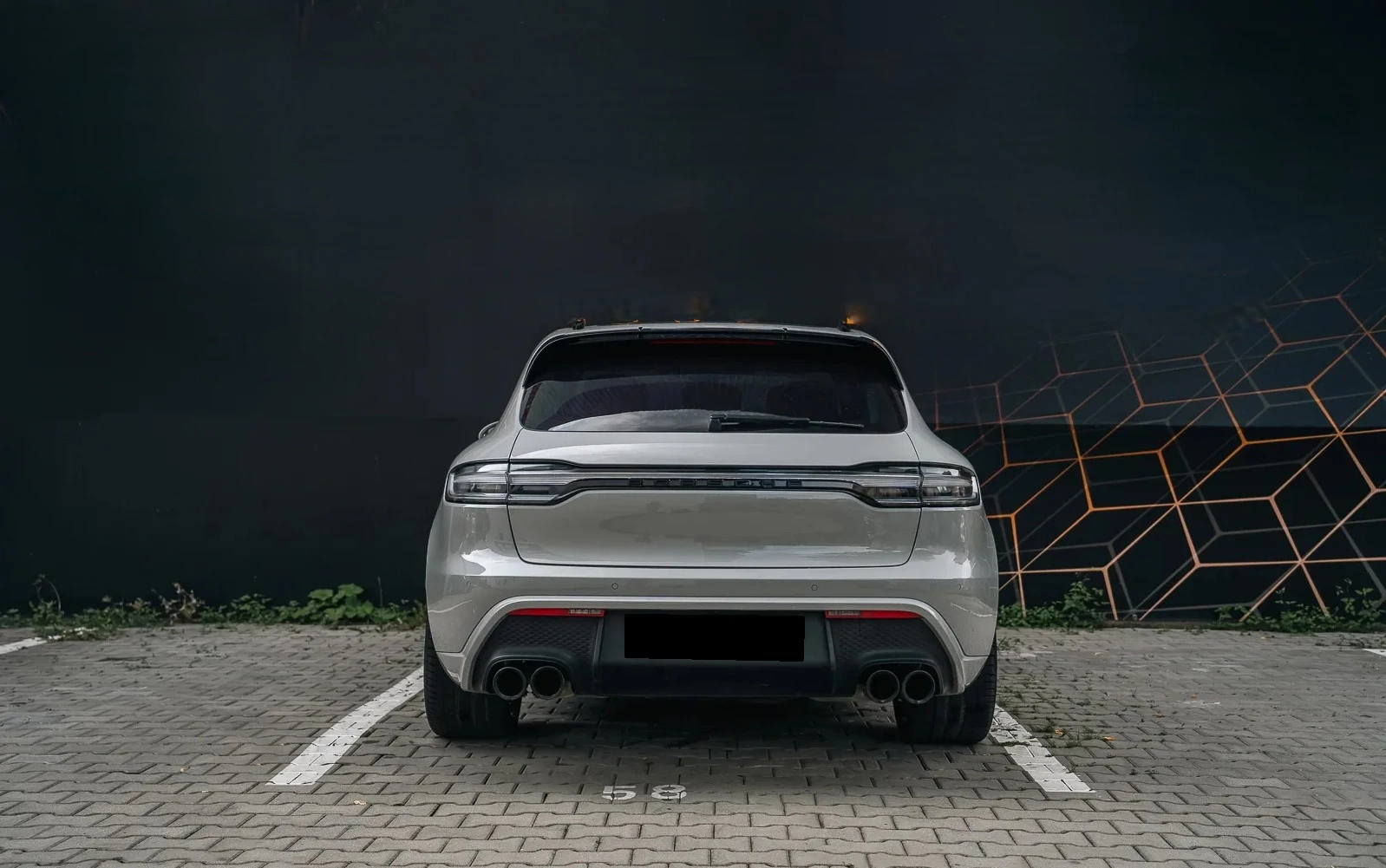 Porsche Macan GTS Sport Chrono, снимка 4 - Автомобили и джипове - 56067892