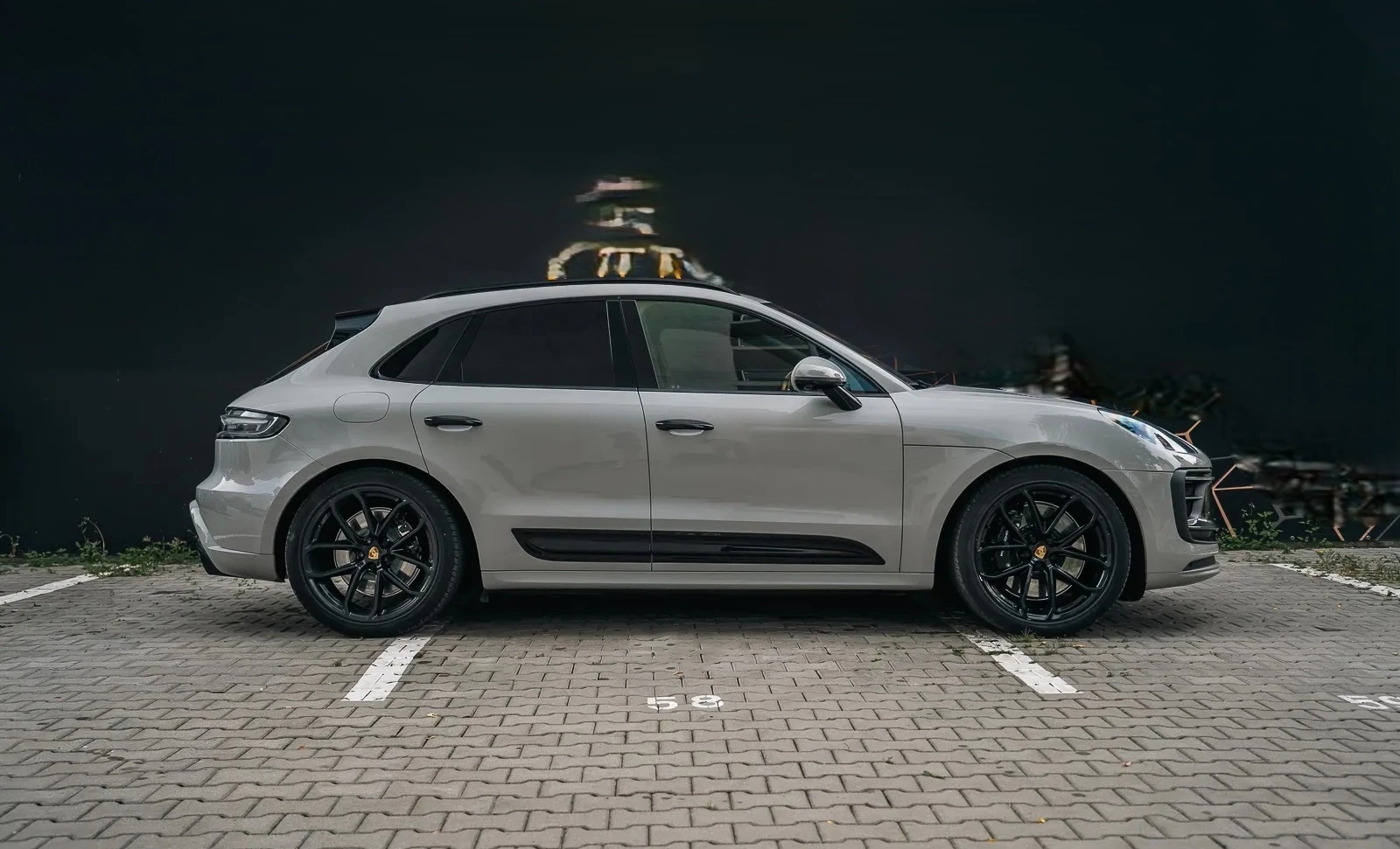Porsche Macan GTS Sport Chrono, снимка 3 - Автомобили и джипове - 56067892