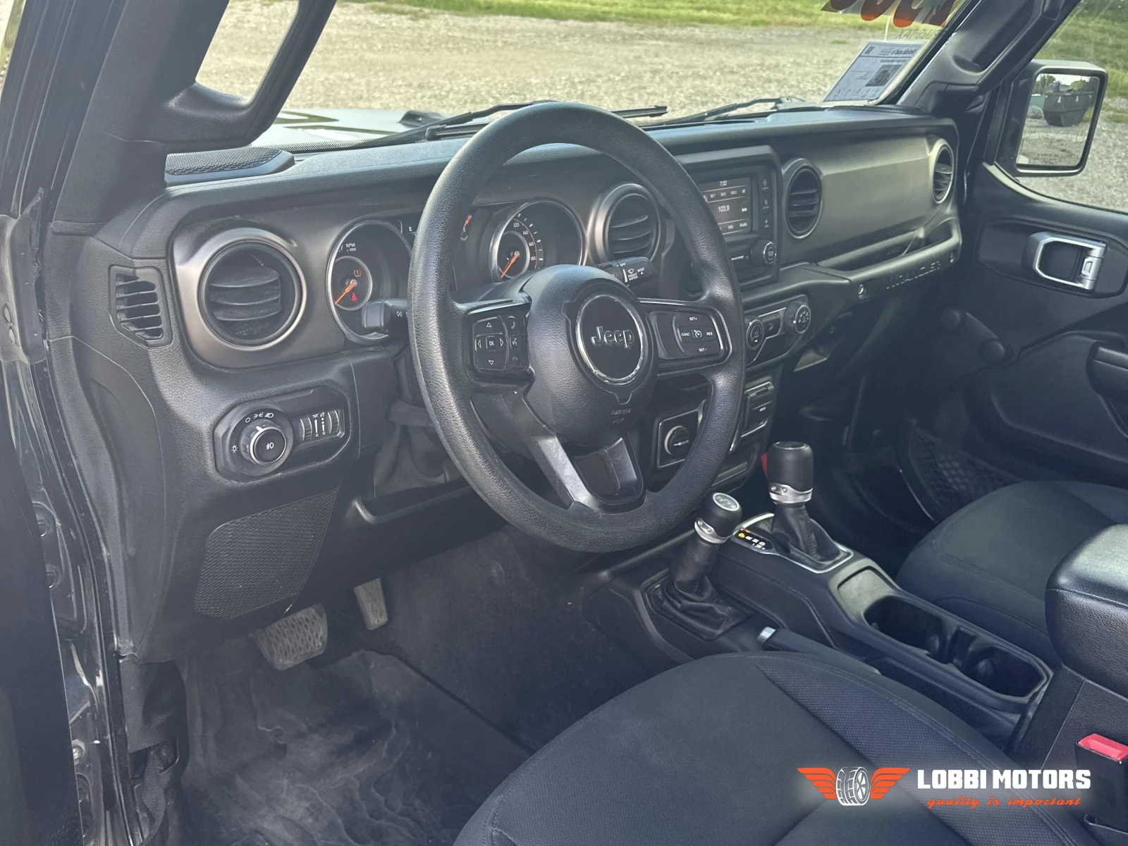 Jeep Wrangler, снимка 11 - Автомобили и джипове - 56113493
