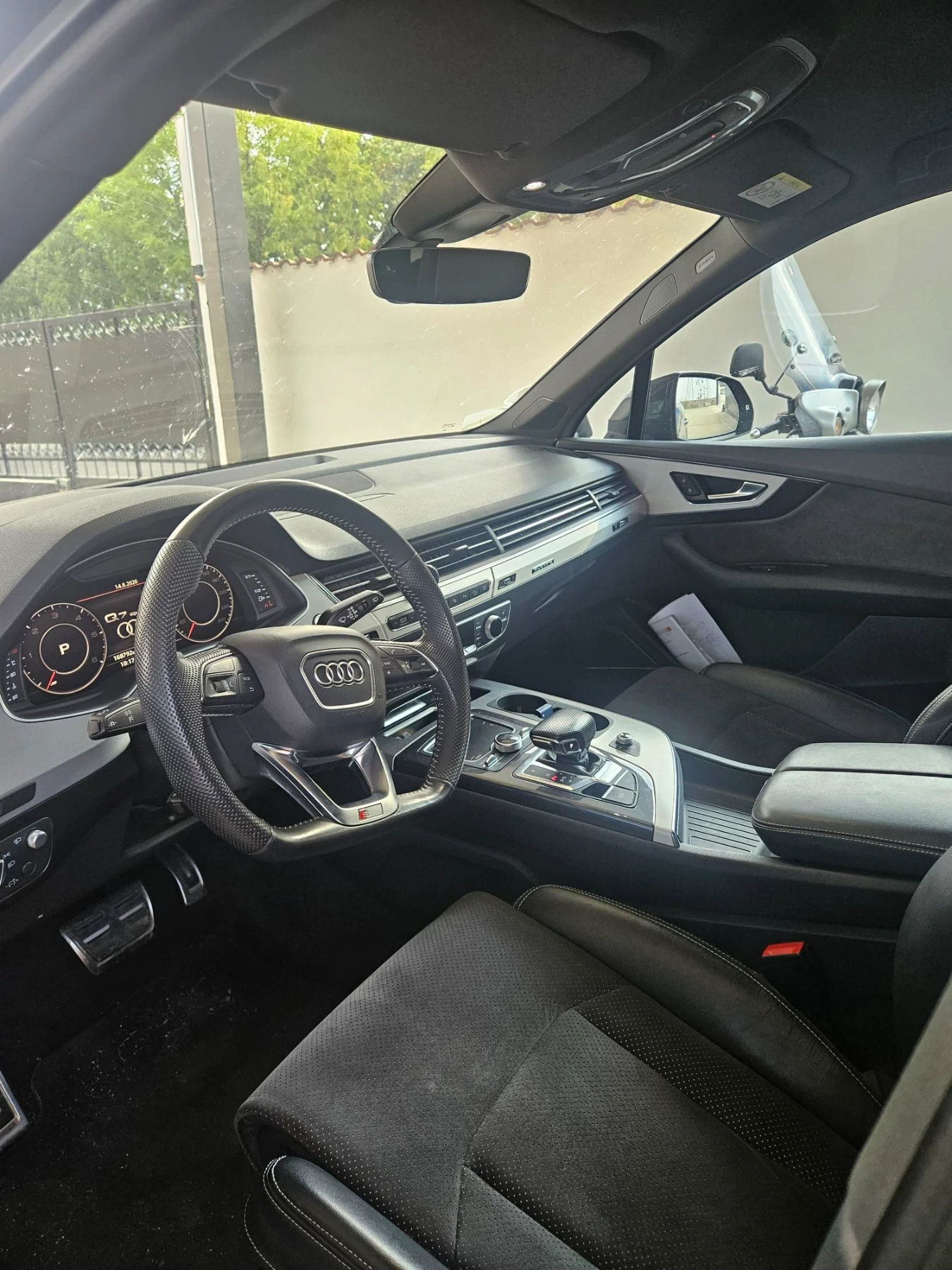 Audi Q7, снимка 11 - Автомобили и джипове - 56123770