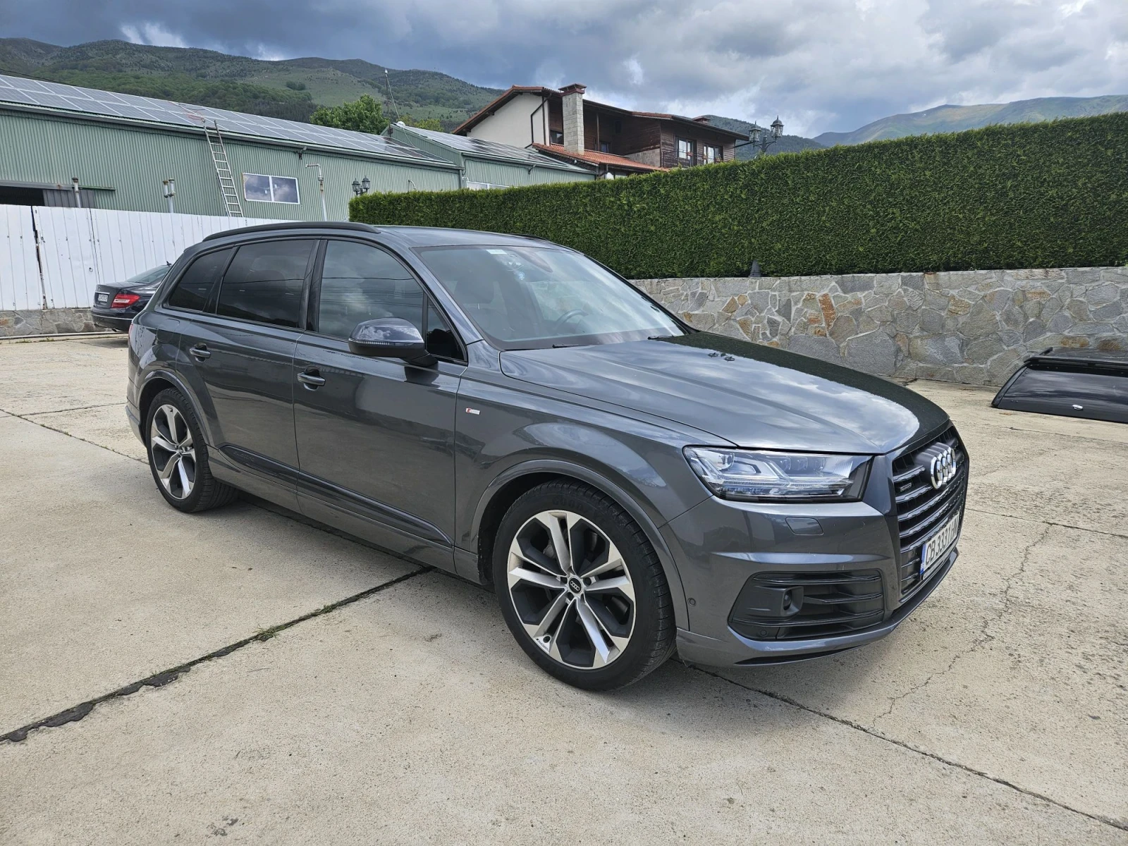 Audi Q7