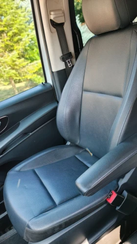 Mercedes-Benz Vito 111 CDI Пътнически , снимка 11