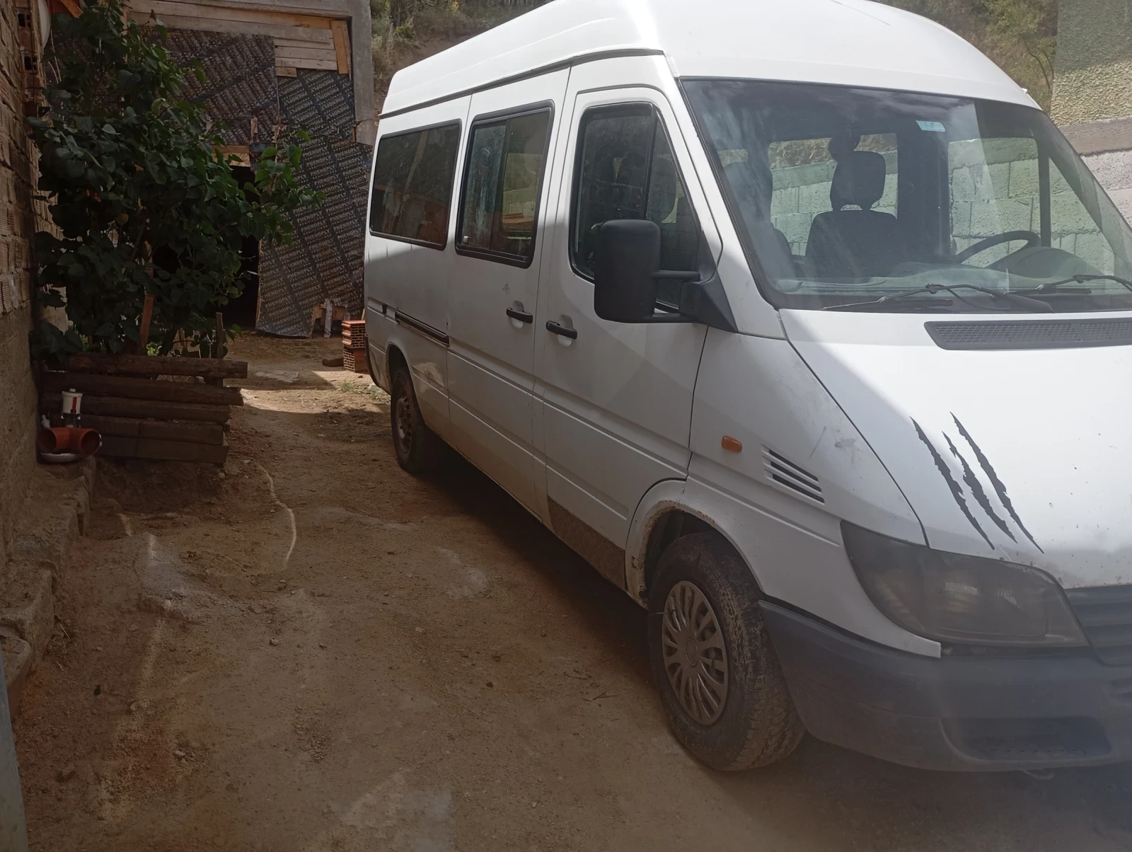 Mercedes-Benz Sprinter 211  - изображение 4