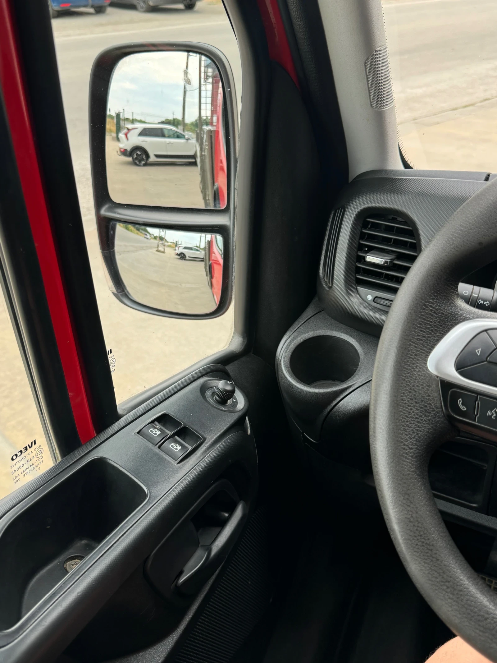 Iveco 35 САМОСВАЛ 35c3000, снимка 13 - Бусове и автобуси - 55142603