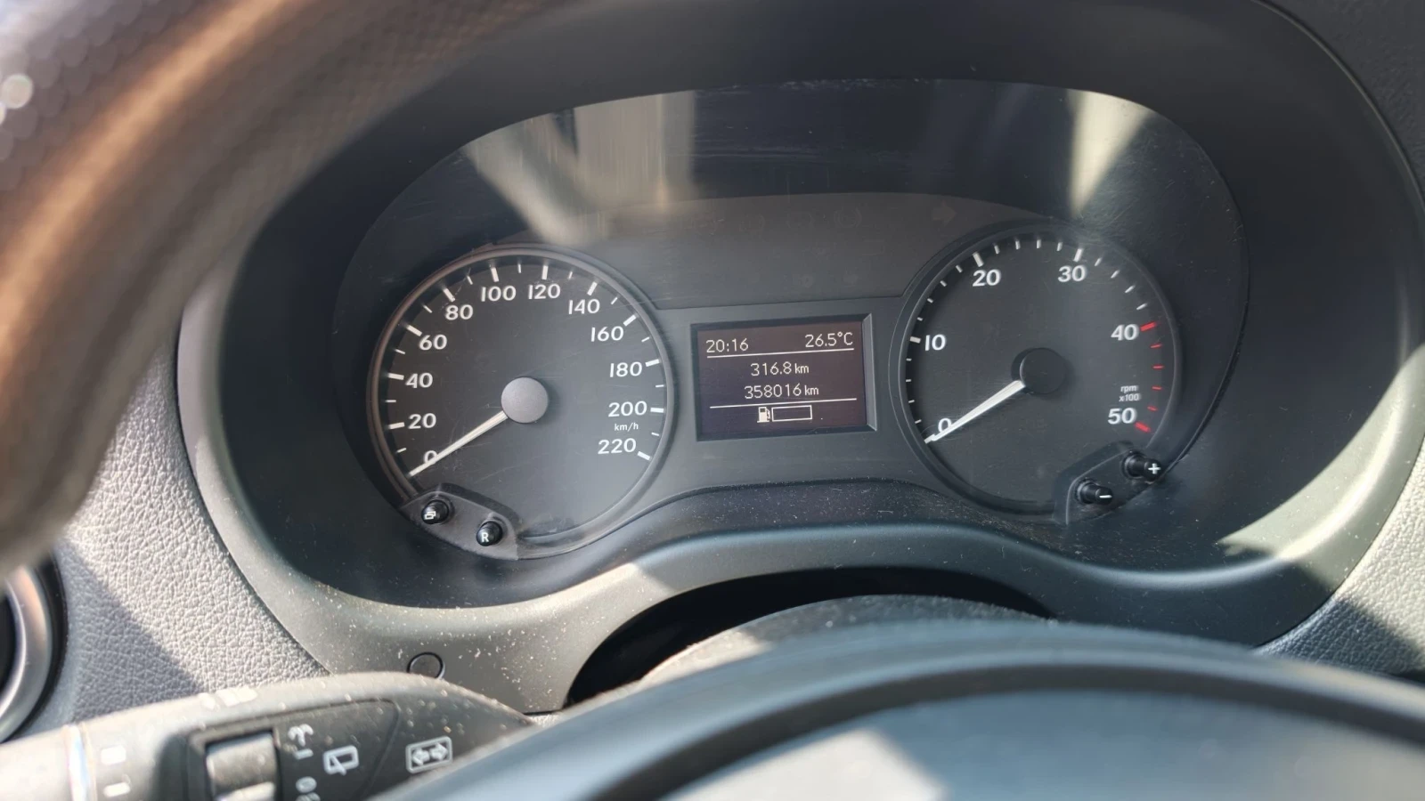 Mercedes-Benz Vito 111 CDI Пътнически , снимка 15 - Бусове и автобуси - 55919966