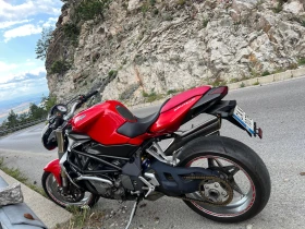 MV Agusta Brutale 