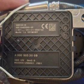 НОВ Mercedes-Benz NOX sensor (AdBlue) А0009053009 made in Germany 240евро С ДДС, снимка 1