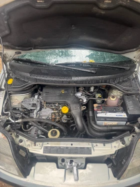 Renault Megane - 1350 € / 2640.37 лв. - 24385801 7