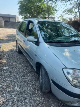 Renault Megane - 1350 € / 2640.37 лв. - 24385801 3