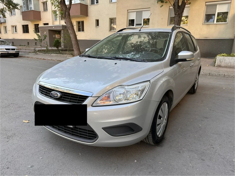 Ford Focus 1.6i Бензин/Климатик/Парктроник, снимка 1 - Автомобили и джипове - 47383186