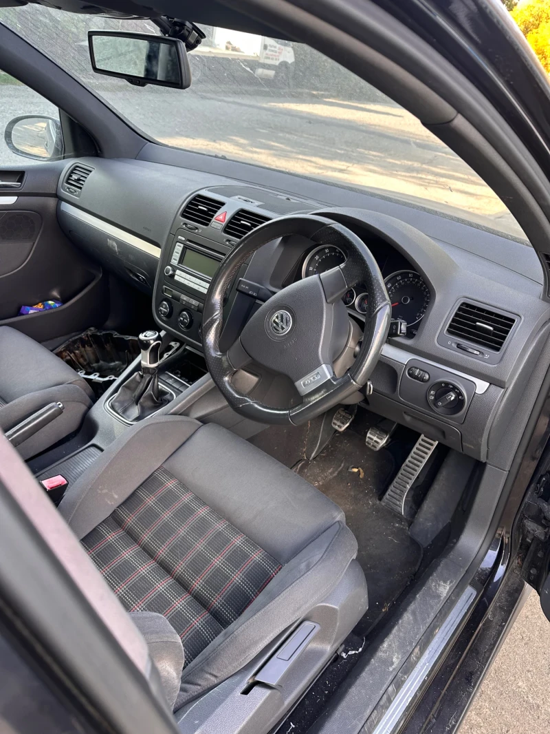 VW Golf 2.0тфси, снимка 7 - Автомобили и джипове - 47777663