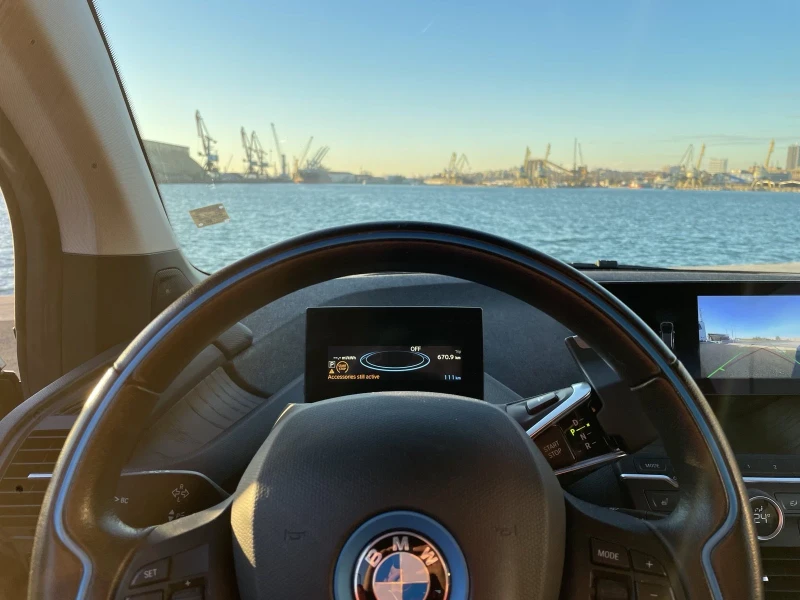 BMW i3 REX Plug in hybrid , снимка 15 - Автомобили и джипове - 52378085