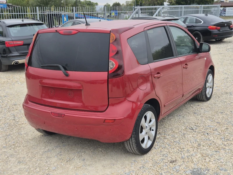 Nissan Note 1.6i, снимка 12 - Автомобили и джипове - 51837121