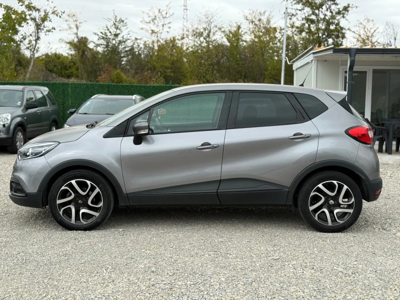 Renault Captur 1.5dci, снимка 4 - Автомобили и джипове - 51848269