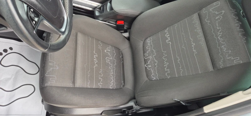 Opel Meriva 1.4i 93000км, снимка 10 - Автомобили и джипове - 51912719