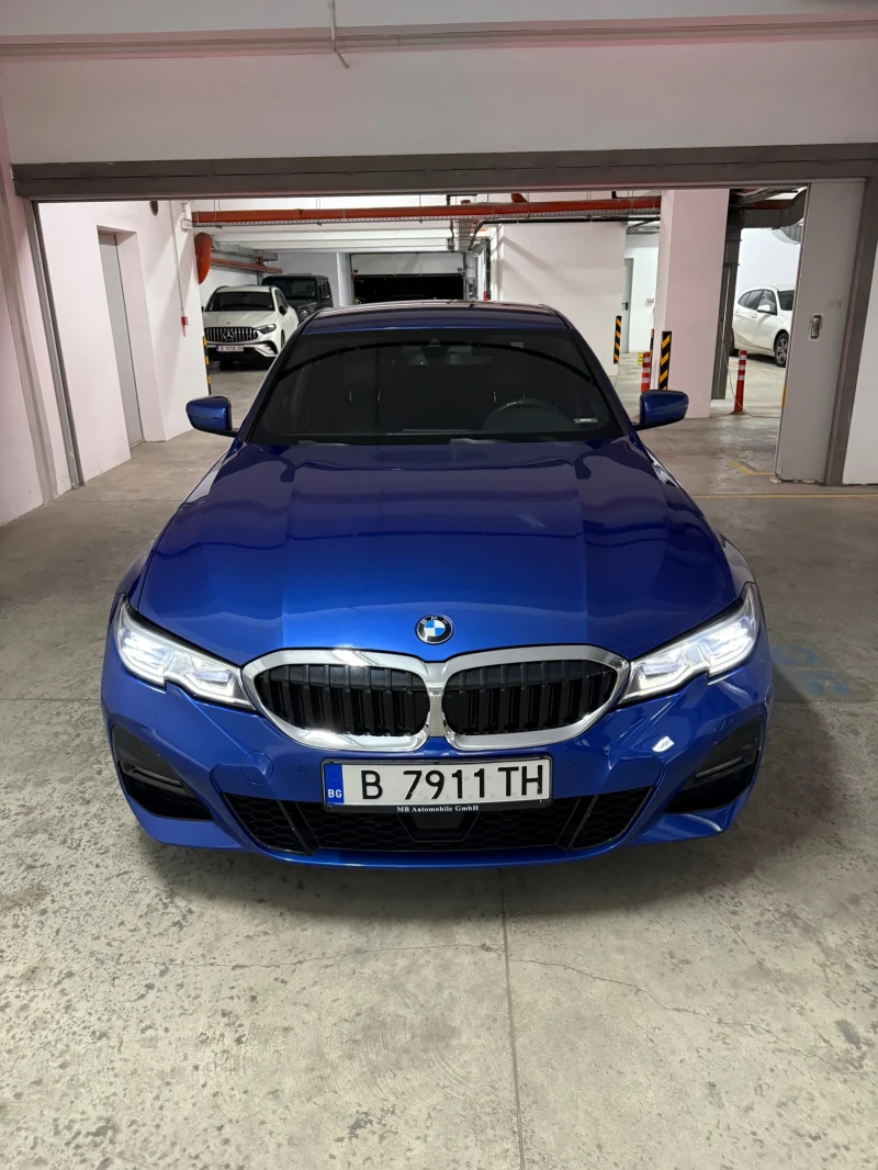 BMW 320 Седан