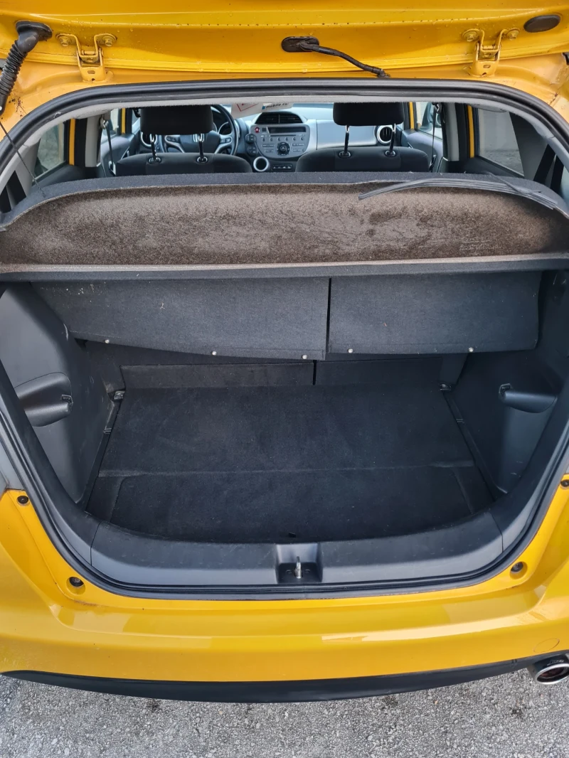 Honda Jazz 1.4куб.99к.с., снимка 11 - Автомобили и джипове - 52805011