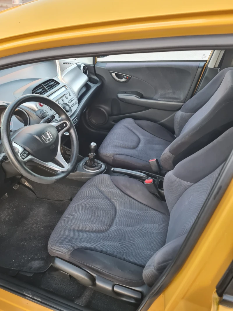 Honda Jazz 1.4куб.99к.с., снимка 6 - Автомобили и джипове - 52805011