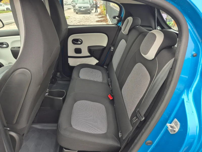 Renault Twingo 900i 90ps. AVTOMAT, снимка 13 - Автомобили и джипове - 52815348