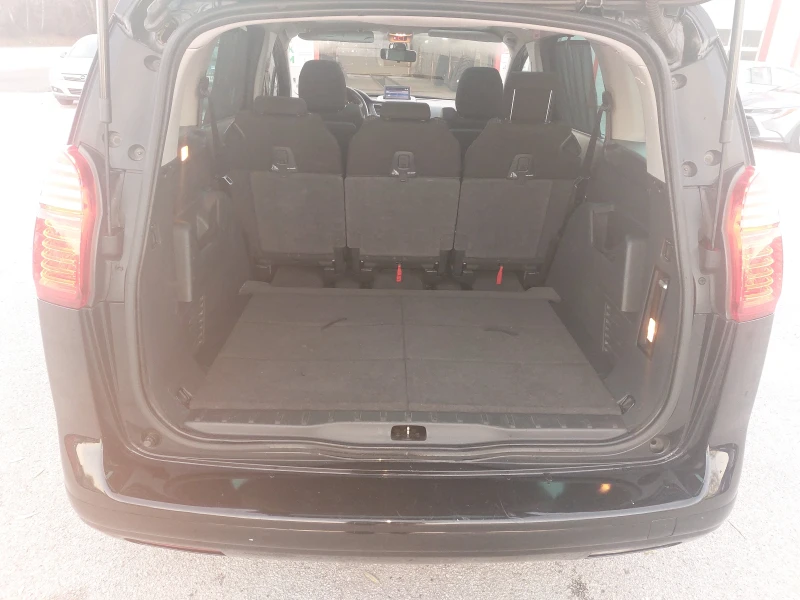 Peugeot 5008, снимка 7 - Автомобили и джипове - 53011195