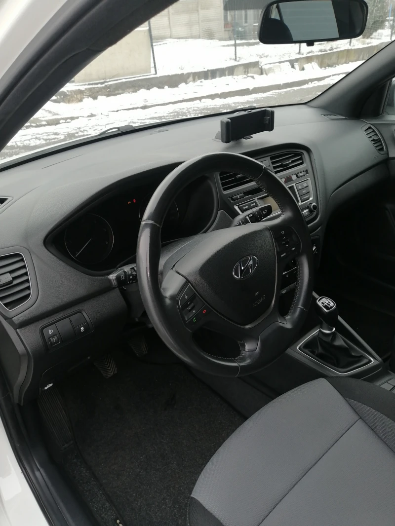 Hyundai I20 1.1CRDi Active, снимка 9 - Автомобили и джипове - 53035628