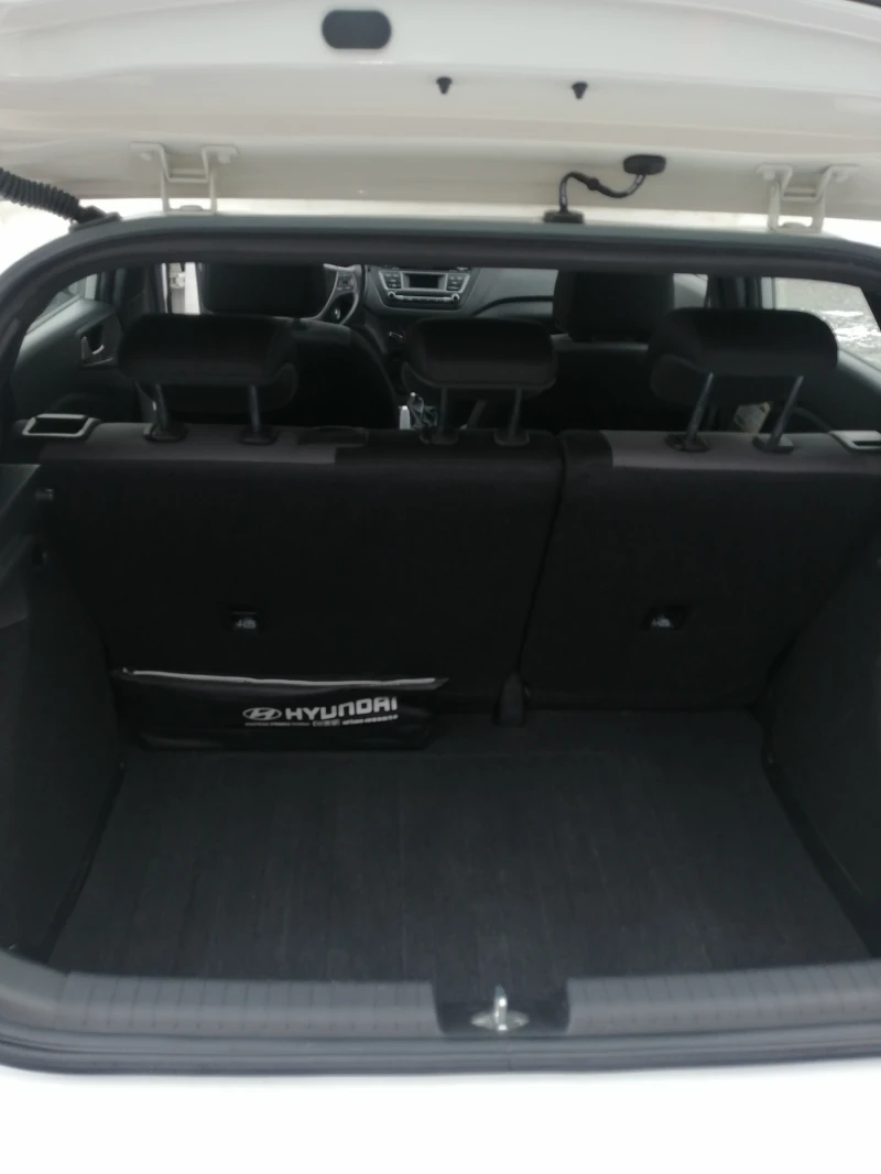 Hyundai I20 1.1CRDi Active, снимка 12 - Автомобили и джипове - 53035628