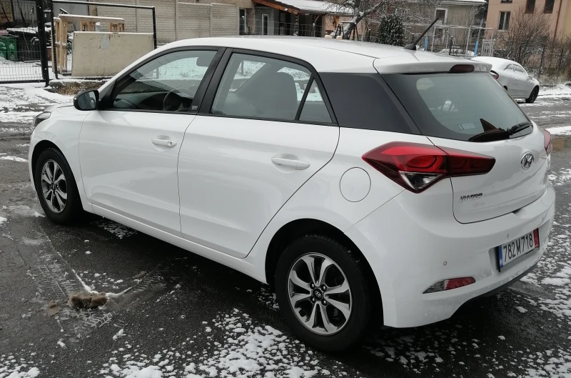 Hyundai I20 1.1CRDi Active, снимка 5 - Автомобили и джипове - 53035628