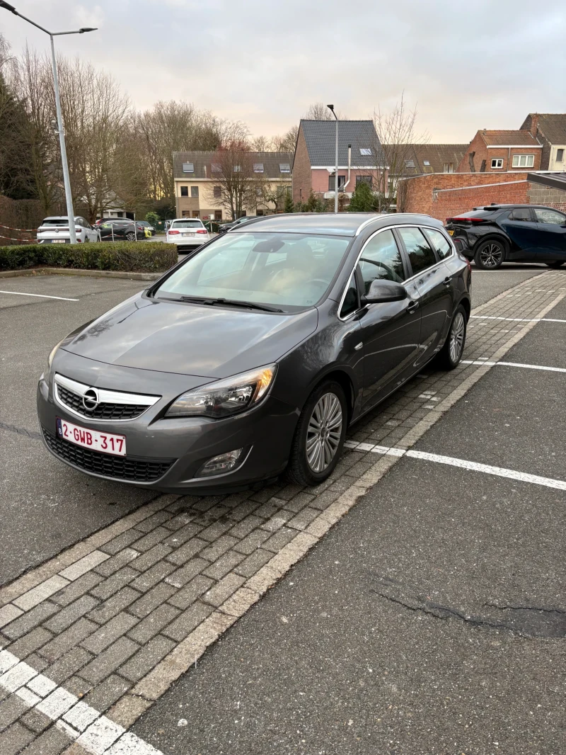 Opel Astra Opel Astra 1.7 cdti , снимка 2 - Автомобили и джипове - 53460540