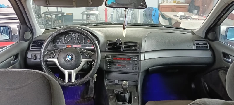 BMW 320 2.2 170 к.с., снимка 10 - Автомобили и джипове - 53540471