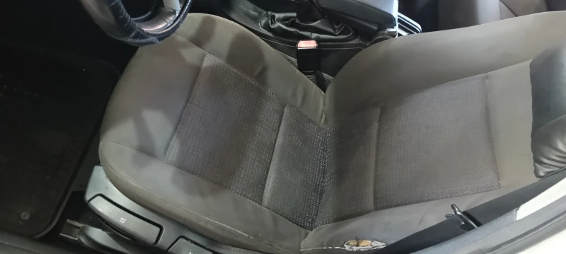 BMW 320 2.2 170 к.с., снимка 15 - Автомобили и джипове - 53540471