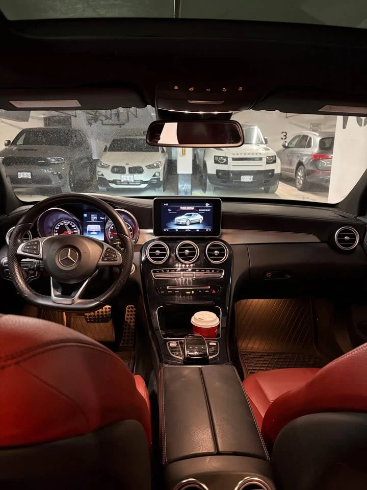 Mercedes-Benz C 300 AMG LINE* CARFAX * ЧЕРВЕНА КОЖА, снимка 7 - Автомобили и джипове - 53186101