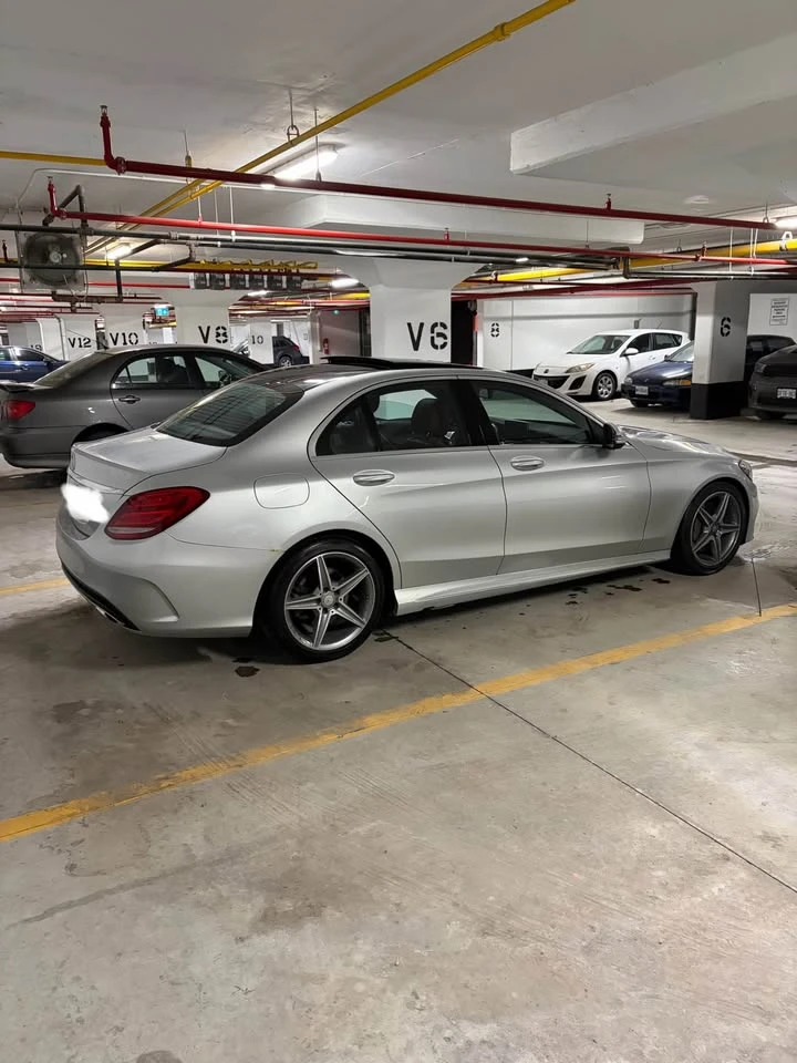 Mercedes-Benz C 300 AMG LINE* CARFAX * ЧЕРВЕНА КОЖА, снимка 3 - Автомобили и джипове - 53186101