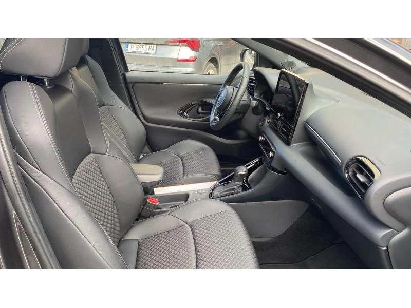 Toyota Yaris Elegance - изображение 6