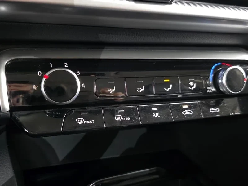Kia K5 2.0 TRENDY, снимка 14 - Автомобили и джипове - 54967245
