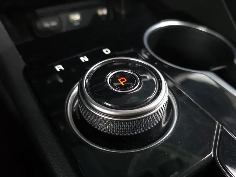 Kia K5 2.0 TRENDY, снимка 9 - Автомобили и джипове - 54967245