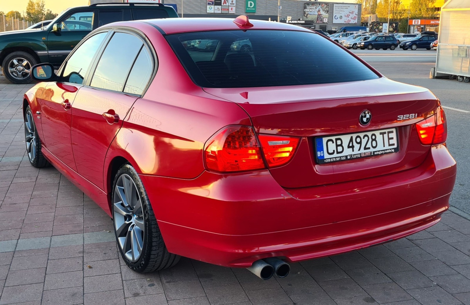 BMW 328 LCI - изображение 6