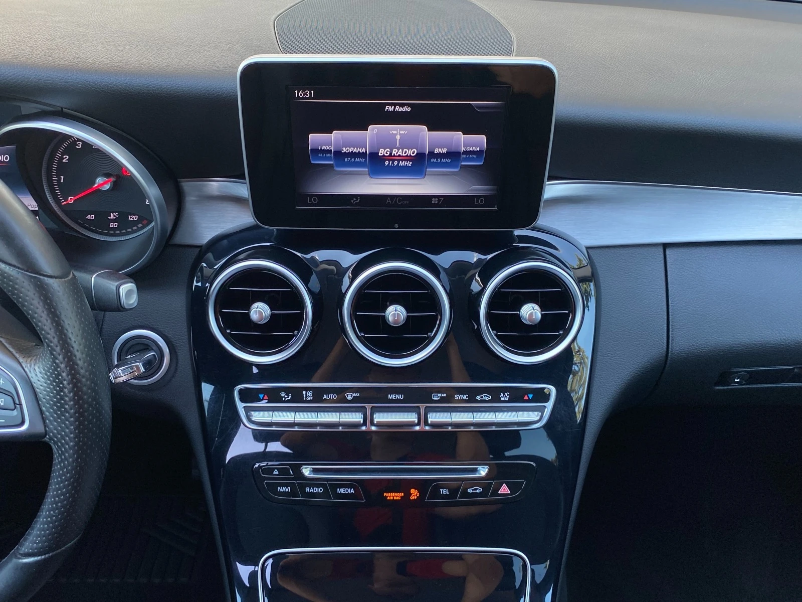 Mercedes-Benz C 200 i/4MATIC// | Mobile.bg   13