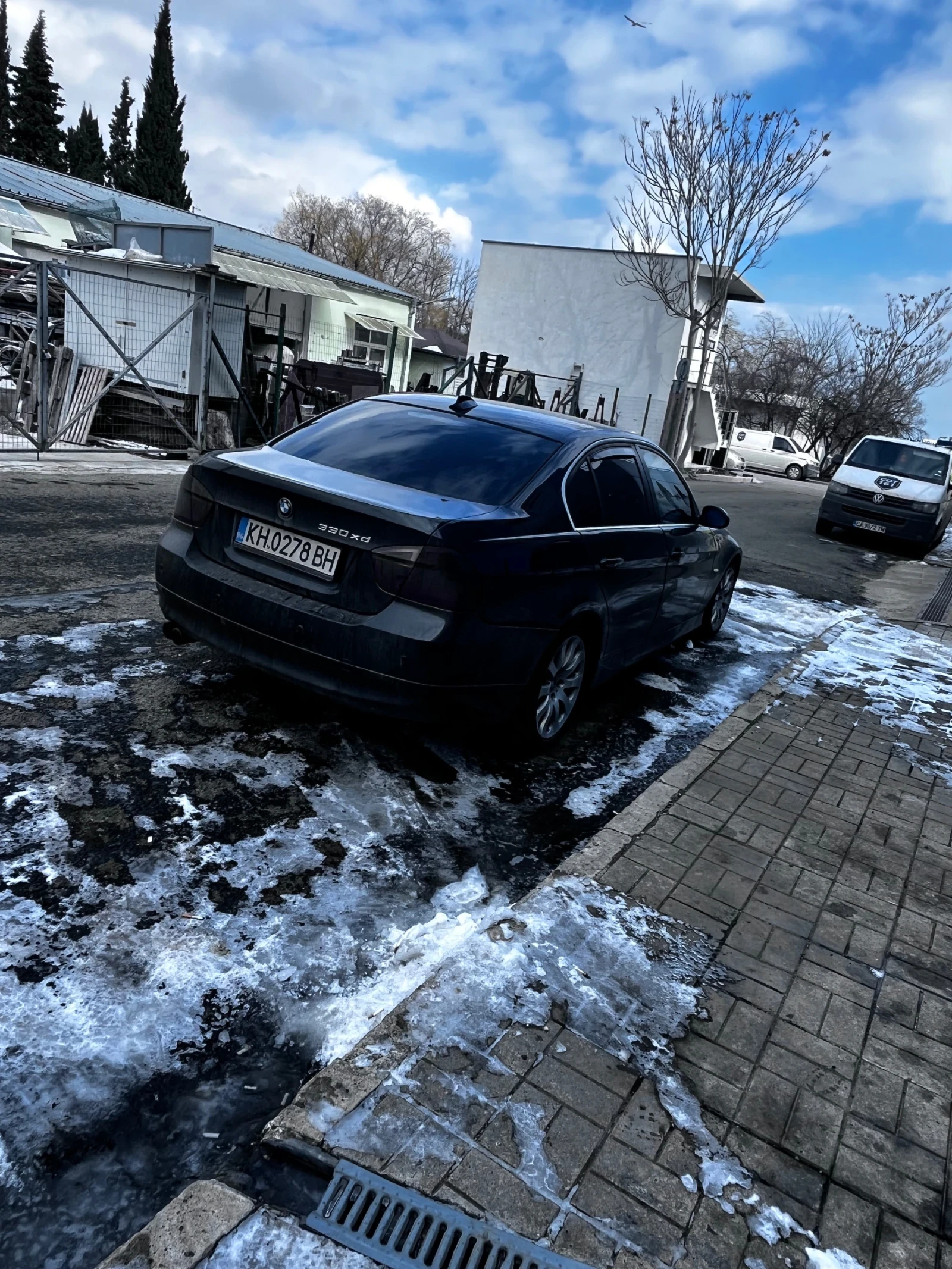 BMW 330  - изображение 3