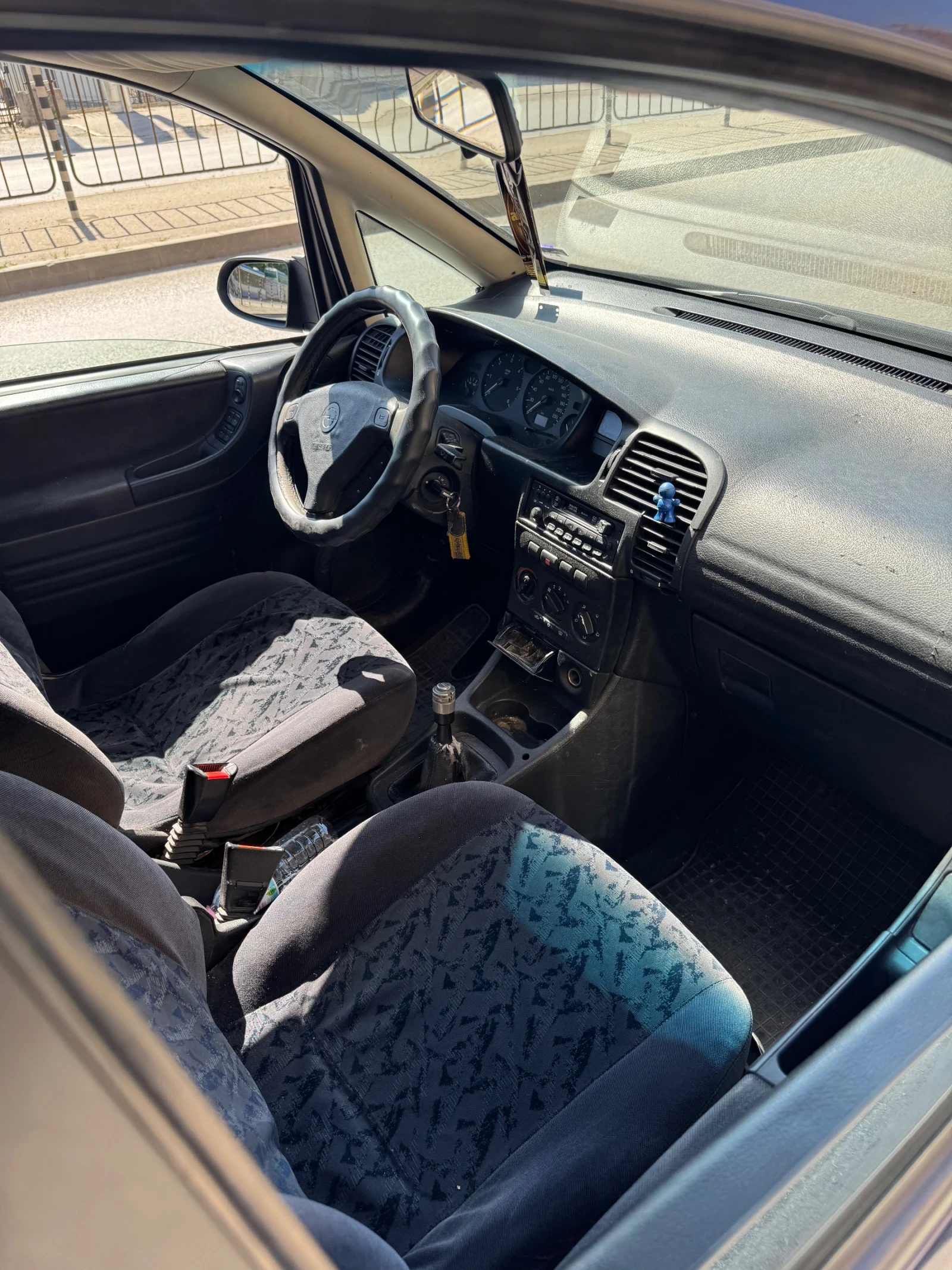 Opel Zafira 2.0 82кс - изображение 7